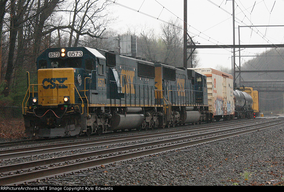 CSX SD50-2 #8573 on Q418-31